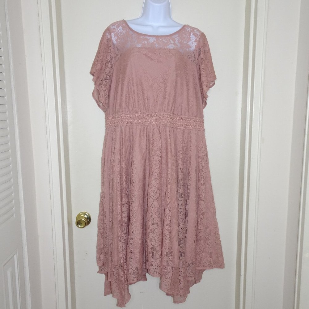 Torrid Lace Dress (NWT)